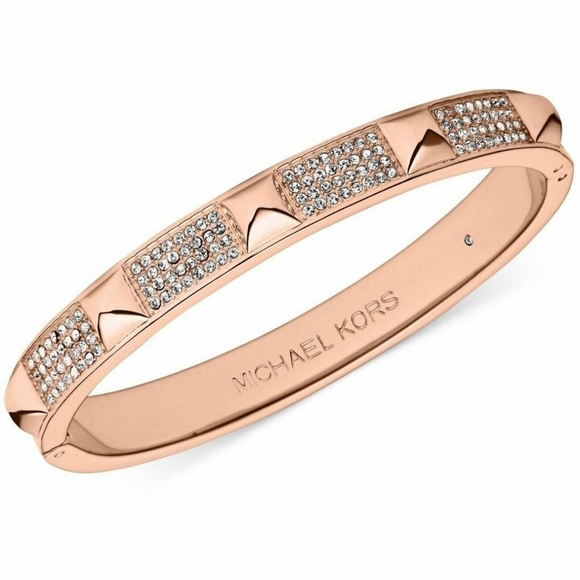 michael kors pyramid bracelet